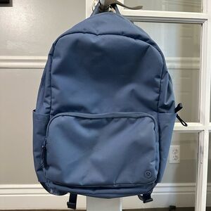 Lululemon Everywhere Backpack - 22L - Tech Canvas - Oasis Blue